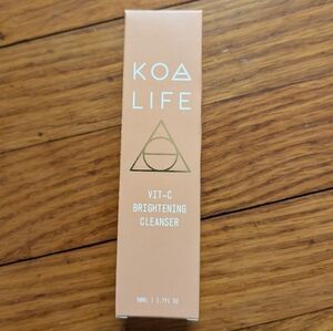 KOA Life Vit-C Brightening Cleanser Brand New In Box